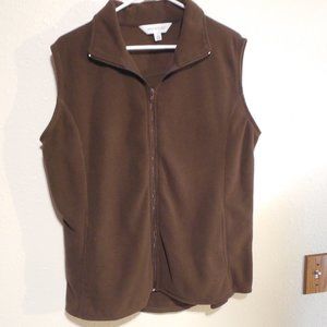 Great Northwest Vest. Size L, Zipper Front. A little wear, but great condition.